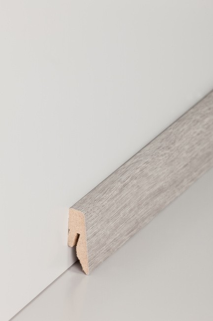 Sockelleisten / Fußleisten "Nauheim" (MDF foliert) - Farbpalette: Eiche-Orinoco Eiche (Default)