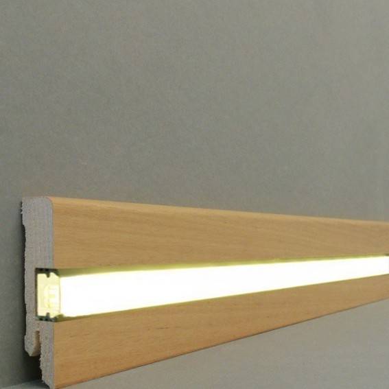 Licht - Fußleisten / Licht - Sockelleisten "Lübeck" (Echtholzfurnier - 16.61.18L) - Afzelia (Doussié) lackiert Licht - Fußleisten / Licht - Sockelleisten "Lübeck" (Echtholzfurnier - 16.61.18L) - Afzelia (Doussié) lackiert