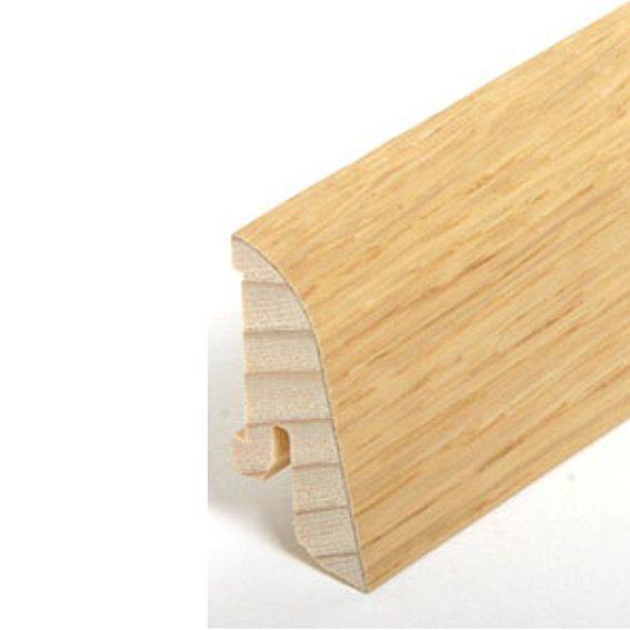 Sockelleisten "Bremen" - Eiche lackiert Sockelleisten "Bremen" - Eiche lackiert